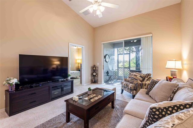 2735 RUTLEDGE COURT, Winter Haven, FL 33884