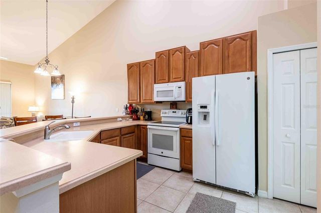 2735 RUTLEDGE COURT, Winter Haven, FL 33884