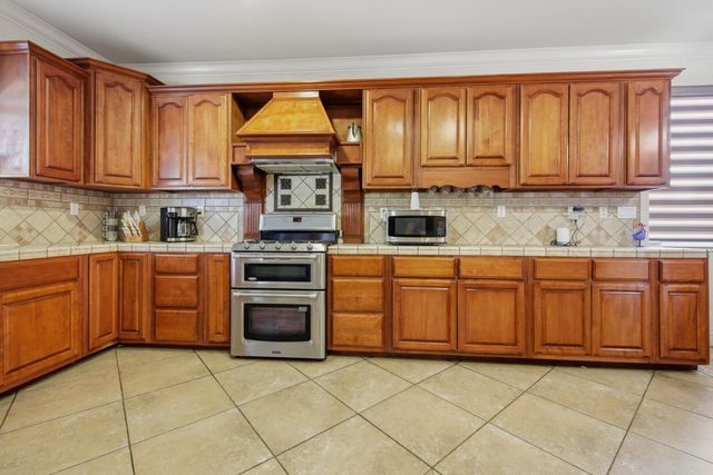 7300-7296 S Frick Rd, Stockton, CA 95215