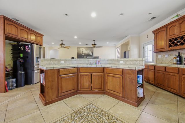 7300-7296 S Frick Rd, Stockton, CA 95215
