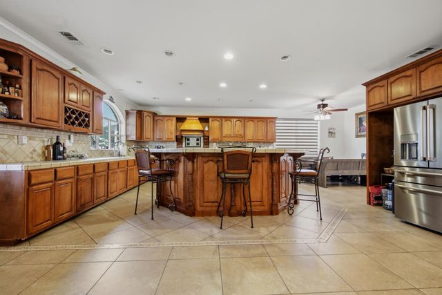 7300-7296 S Frick Rd, Stockton, CA 95215