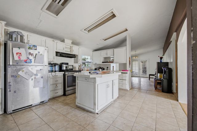 7300-7296 S Frick Rd, Stockton, CA 95215