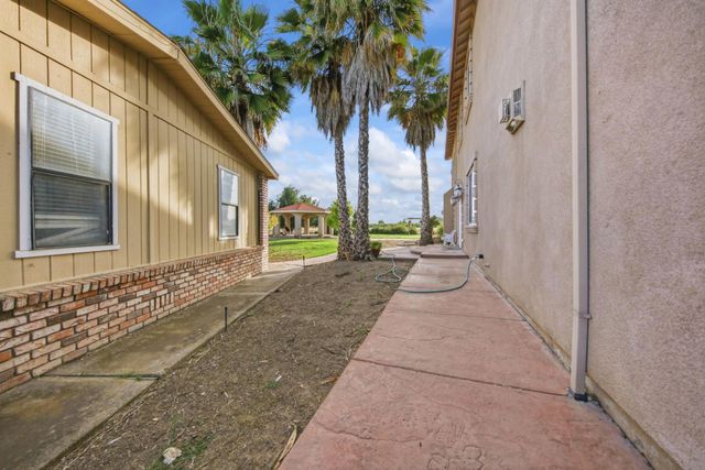 7300-7296 S Frick Rd, Stockton, CA 95215