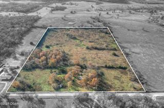 21214 Racoon Road, Stella, MO 64867