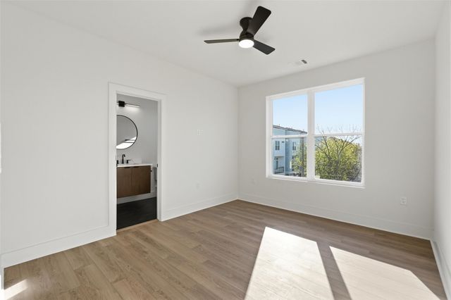 2202 N Carroll Avenue 104, Dallas, TX 75204