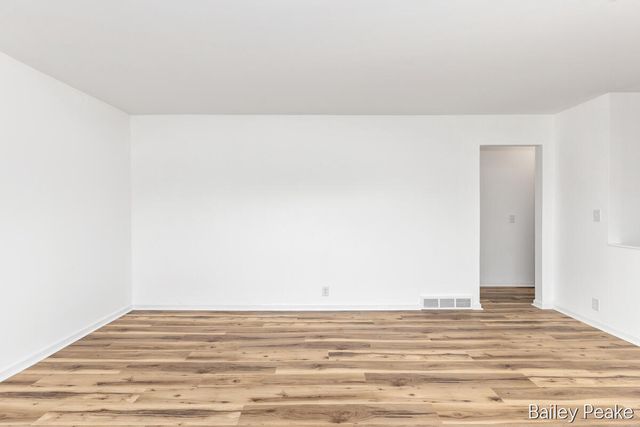 101 W Gardner Street, Sparta, MI 49345