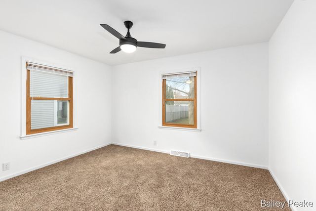 101 W Gardner Street, Sparta, MI 49345