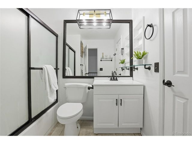 10326 W Dartmouth Ave, Lakewood, CO 80227