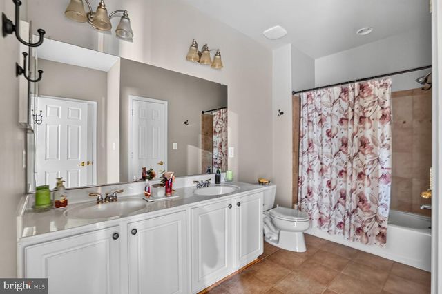 20369 POTOMAC LANDING TER, Sterling, VA 20165