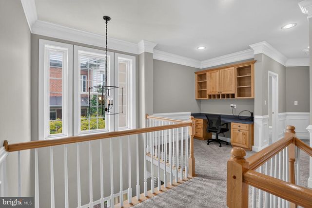 20369 POTOMAC LANDING TER, Sterling, VA 20165