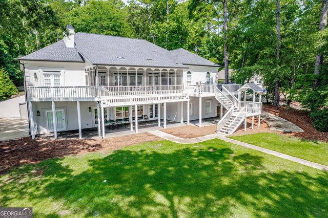 262 N Rock Island Drive, Eatonton, GA 31024