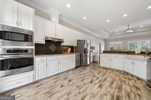 262 N Rock Island Drive, Eatonton, GA 31024