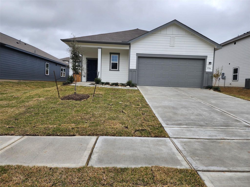31306 Gayle Prairie Oaks Street, Waller, TX 77484