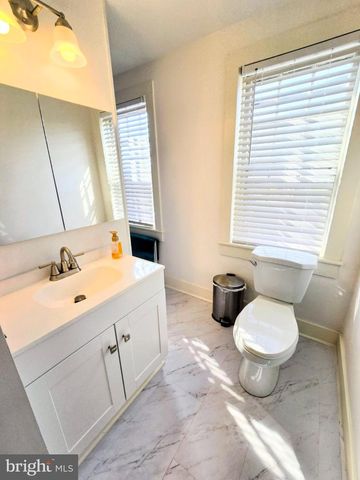 44 E HUMMELSTOWN ST, Elizabethtown, PA 17022
