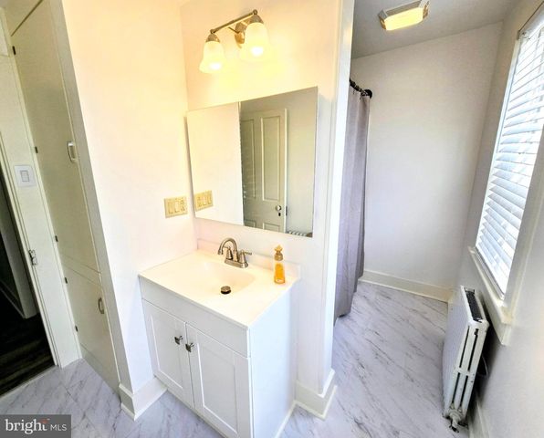 44 E HUMMELSTOWN ST, Elizabethtown, PA 17022