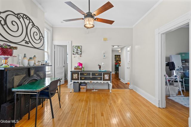 1047 Gillespie Street, Schenectady, NY 12308