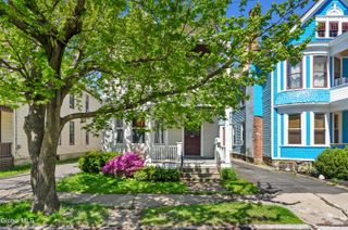 1047 Gillespie Street, Schenectady, NY 12308