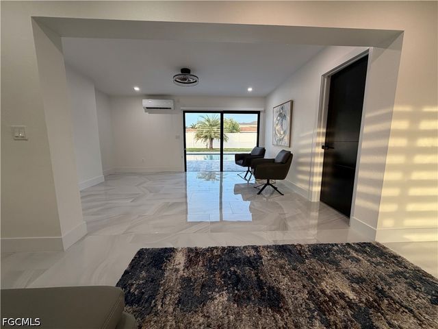 4937 Edith Esplanade, Cape Coral, FL 33904