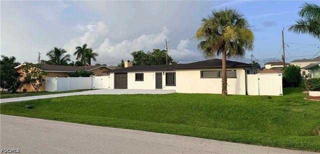4937 Edith Esplanade, Cape Coral, FL 33904