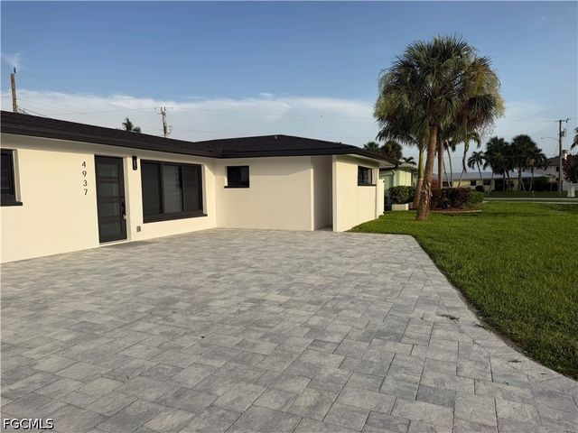 4937 Edith Esplanade, Cape Coral, FL 33904