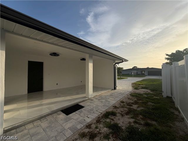 4937 Edith Esplanade, Cape Coral, FL 33904