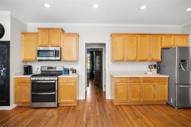 982 Bridge Mill Avenue, Canton, GA 30114