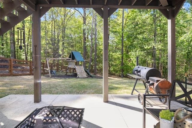 982 Bridge Mill Avenue, Canton, GA 30114