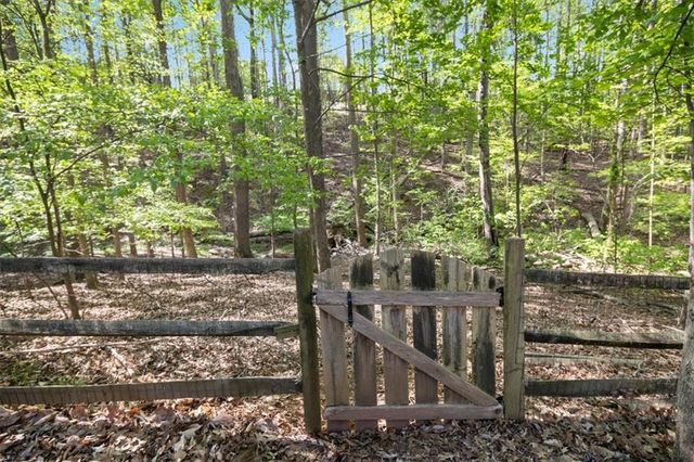 982 Bridge Mill Avenue, Canton, GA 30114