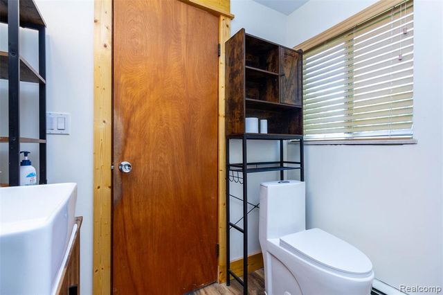 2750 Frankson Avenue, Rochester Hills, MI 48307