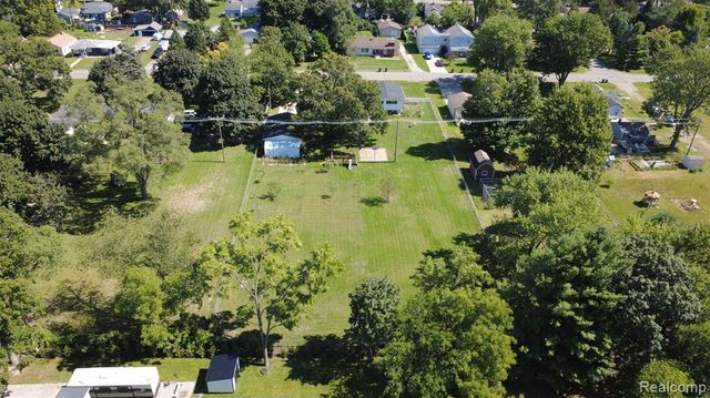 2750 Frankson Avenue, Rochester Hills, MI 48307