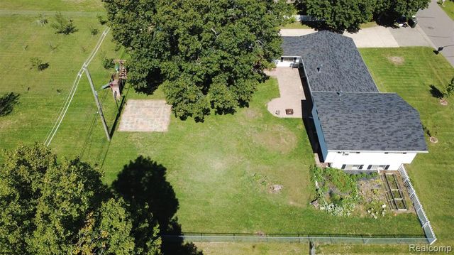2750 Frankson Avenue, Rochester Hills, MI 48307