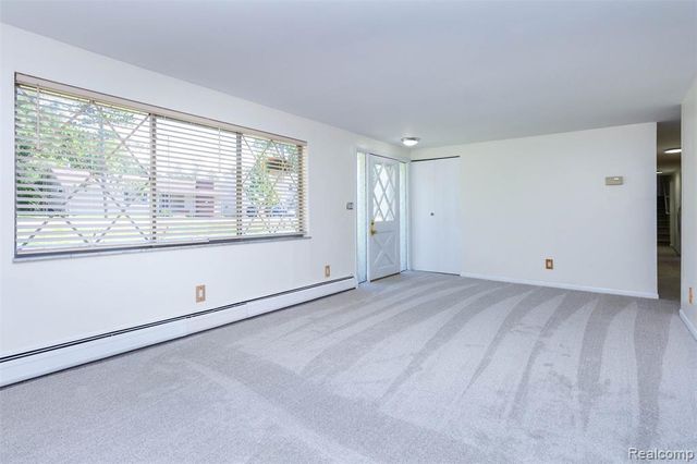 2750 Frankson Avenue, Rochester Hills, MI 48307