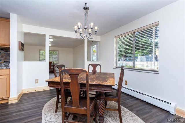 2750 Frankson Avenue, Rochester Hills, MI 48307