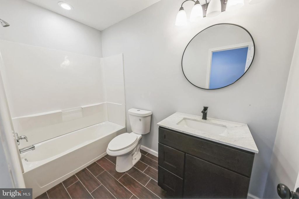 Image 13 of property listing at 1128 CONRAD ST, Wilmington, DE 19805