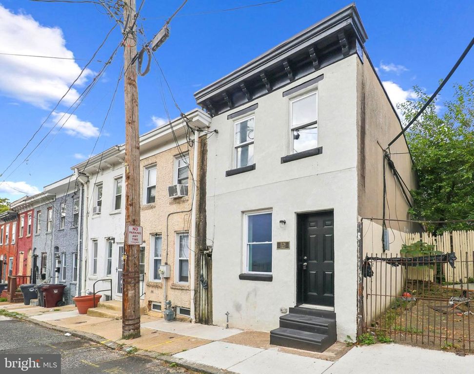 Image 14 of property listing at 1128 CONRAD ST, Wilmington, DE 19805