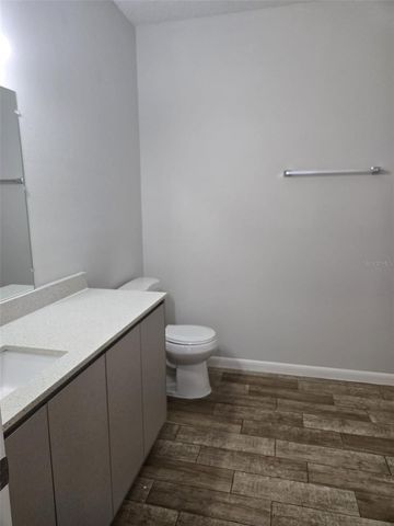 800 ISAACVILLE DR 414, Orlando, FL 32809