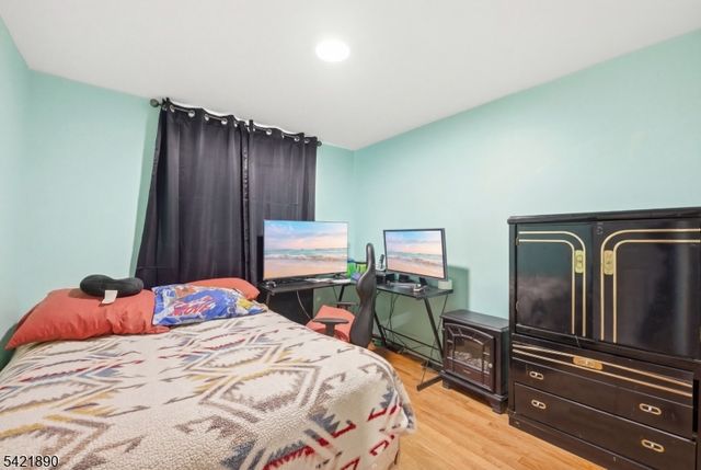 674 Berkeley Ave, City Of Orange Twp., NJ 07050