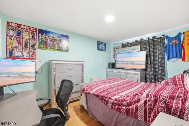 674 Berkeley Ave, City Of Orange Twp., NJ 07050