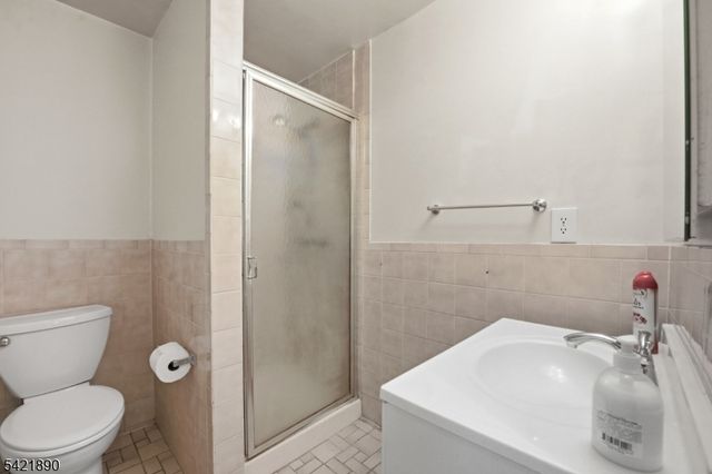 674 Berkeley Ave, City Of Orange Twp., NJ 07050