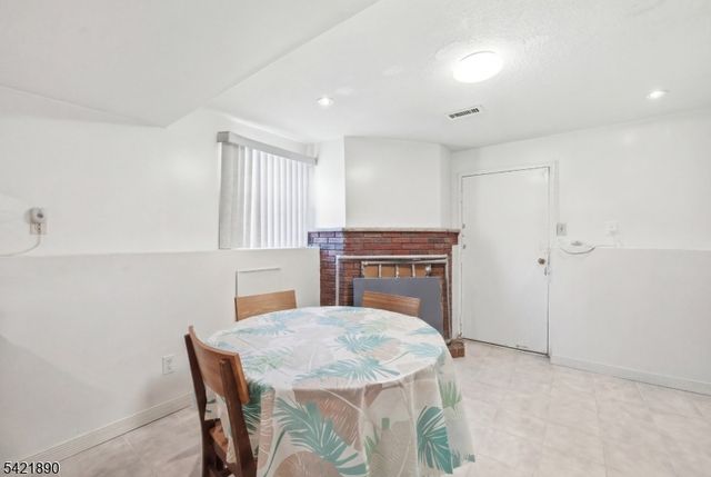 674 Berkeley Ave, City Of Orange Twp., NJ 07050