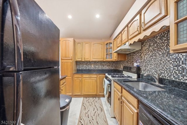 674 Berkeley Ave, City Of Orange Twp., NJ 07050