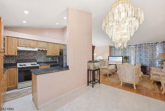 674 Berkeley Ave, City Of Orange Twp., NJ 07050