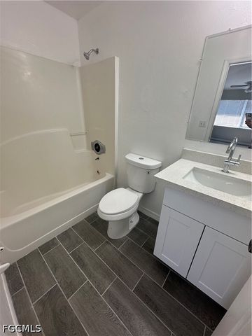 4545 21st ST SW, Lehigh Acres, FL 33973