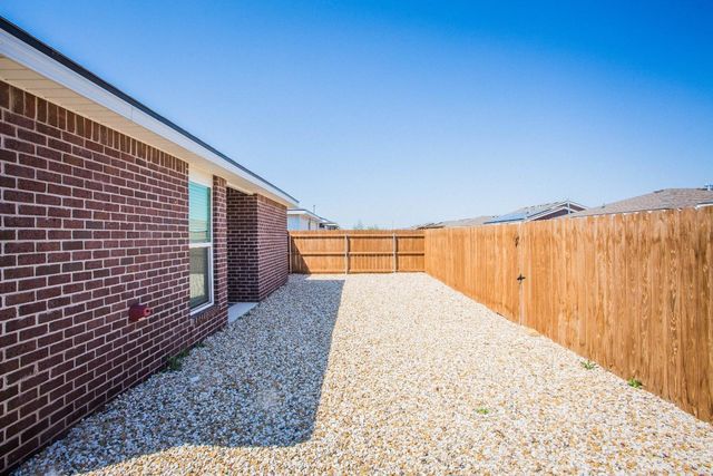 1610 135th Street, Lubbock, TX 79423