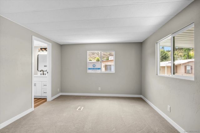 10880 CA-67 6, Lakeside, CA 92040