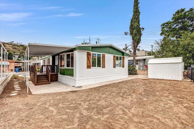 10880 CA-67 6, Lakeside, CA 92040
