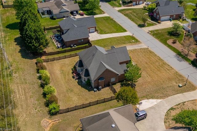 135 Oak Run Court, Lewisville, NC 27023