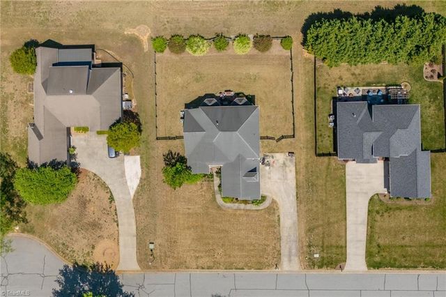 135 Oak Run Court, Lewisville, NC 27023