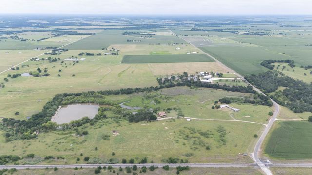 51 County Road 436, Thrall, TX 76578