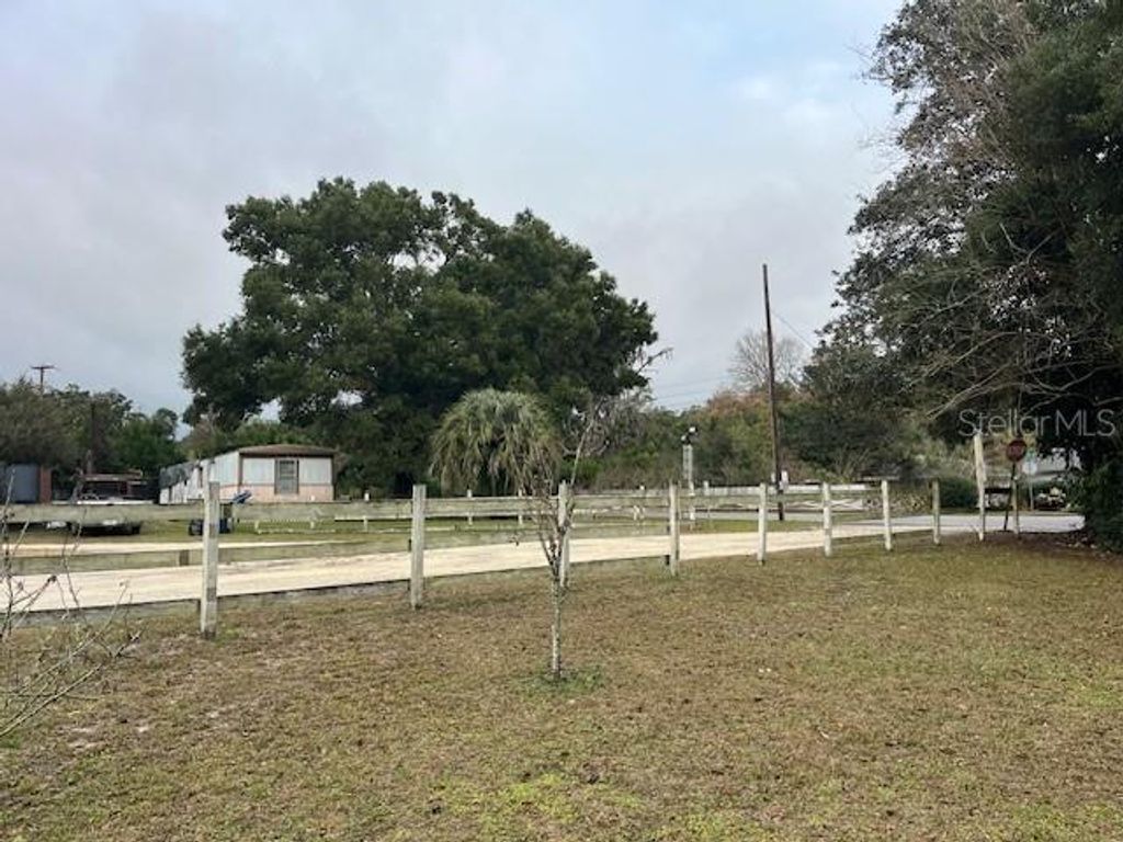 13730 NW 140TH STREET, Alachua, FL 32615